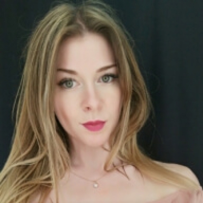 Марина Ломова